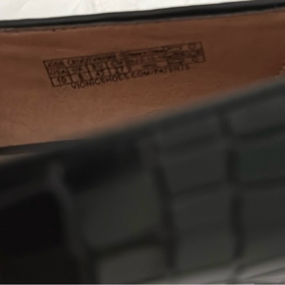 Vionic Kit Josie Croc Black Croc-Embossed Leather Women's Pumps 10 NWOB - Picture 12 of 12